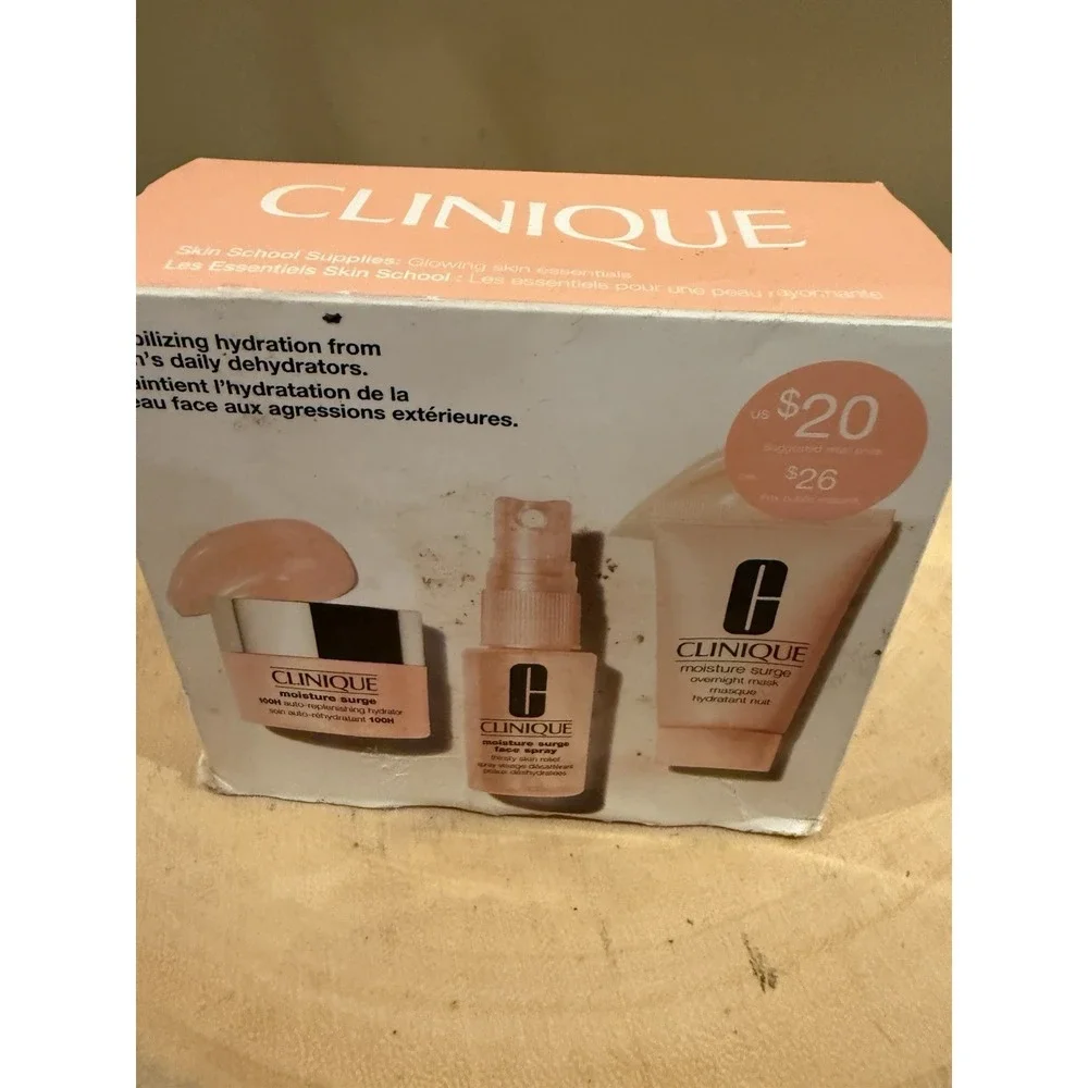 Clinique Skin School The Glowing Skin System 3-Piece Set: Moisturize, Mist, Mask